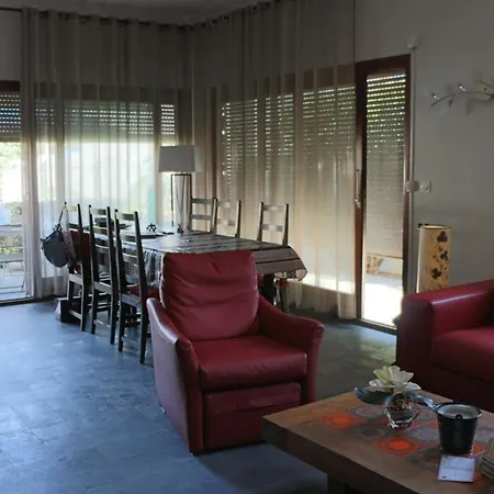 Дом отдыха Charmante Maison A Canet, Proche Commerces Et Parcs - Fr-1-732-89